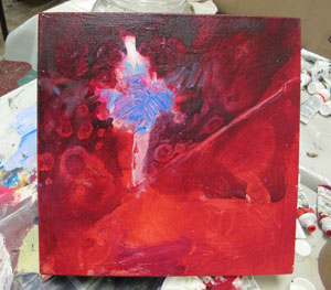 Red with Focal Color Blue